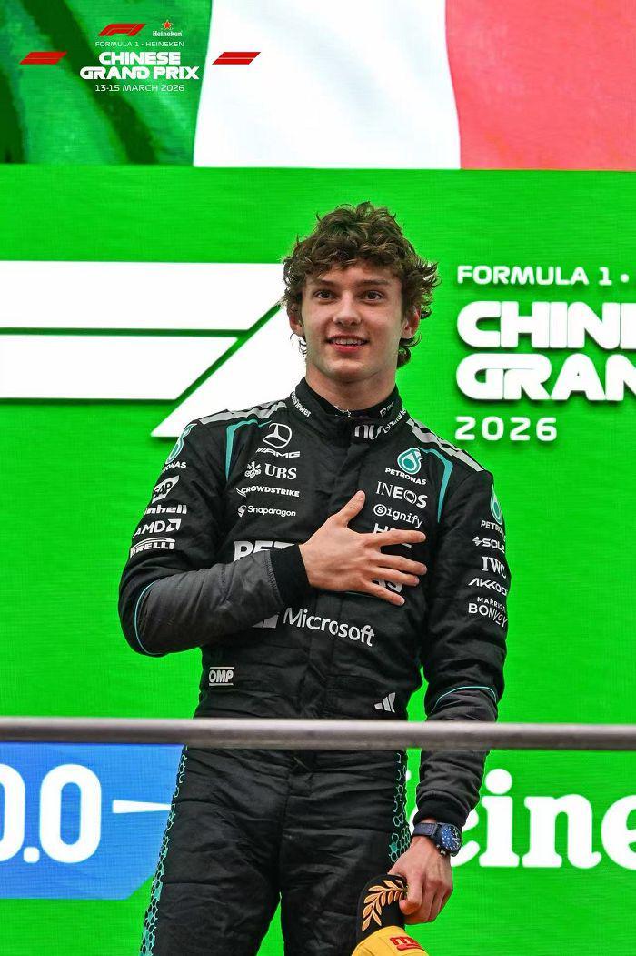 6686体育网址-F1中国大奖赛19岁安东内利夺冠,新王者背后的规则变革